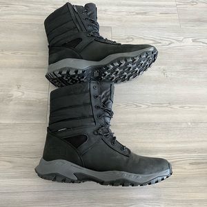 Men’s north face winter boots
